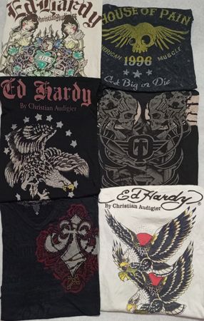 Ed Hardy & affliction  
Estilo: Gráfico / Tatuagem / Y2K