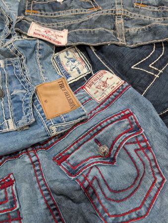 TRUE RELIGION JEANS