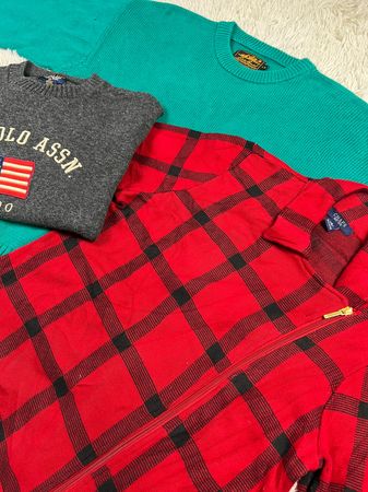 Mix branded Sweaters