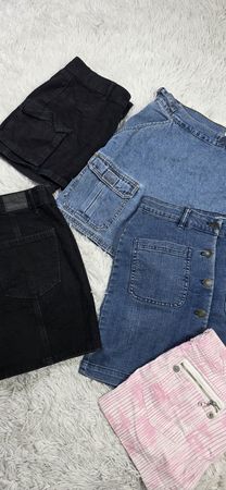Fashion mini denim skirts