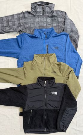 The North Face Fleece & Jackets (190)