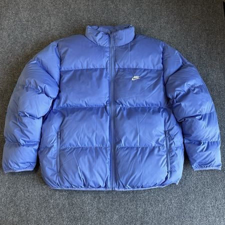 Åuthentic Nike puffer jackets 🧥