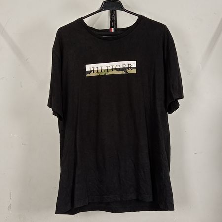 TOMMY HILFIGER POLO & CREW NECK T-SHIRT - BUNDLE 01