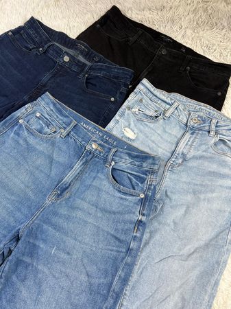 Mix branded jeans