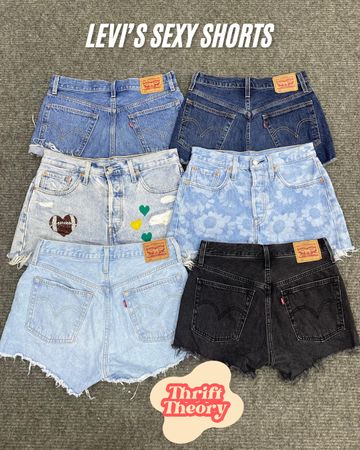 Levi’s Sexy Shorts - (27/04)