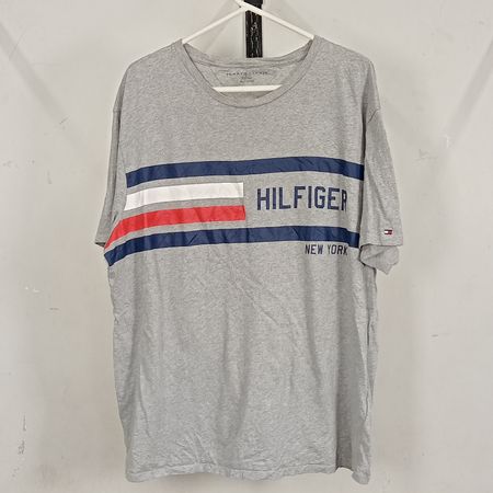 TOMMY HILFIGER POLO SHIRTS & CREW NECK T-SHIRT - BUNDLE 26