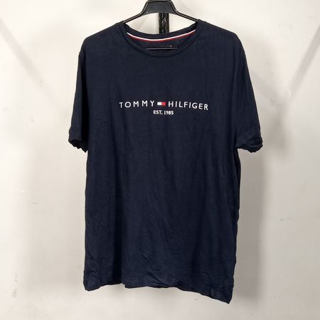 TOMMY HILFIGER POLO SHIRTS & CREW NECK T-SHIRT - BUNDLE 31