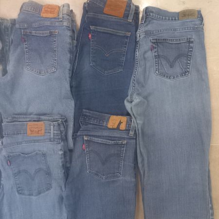 Levis Women Jeans 7pcs