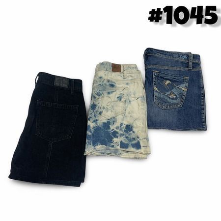 Y2k denim mini skirts (brands) amrican eagle .juicy coutor #1045