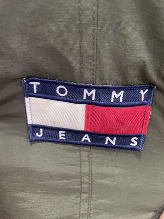 AV-1602 Tommy Hilfiger Mix Collection Hiver