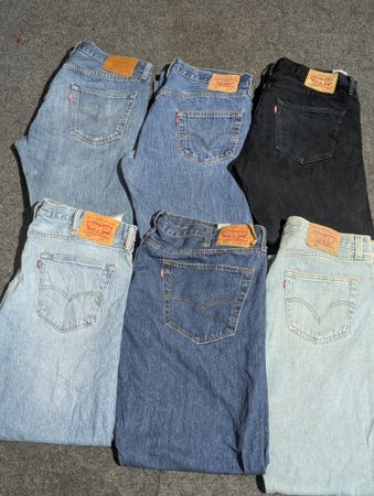 Pantaloni jeans Levis