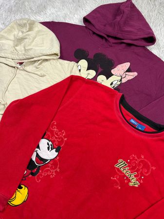 Sweatshirts et hoodies Disney
