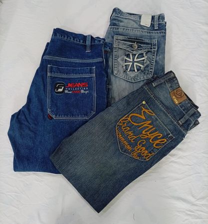 CR7972 Vintage Designer Jeans