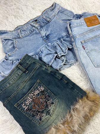 Y2k mini denim skirts