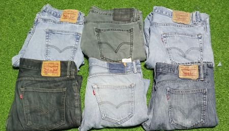 LEVI'S, 502 , 527 , 505 JEANS (A 79)