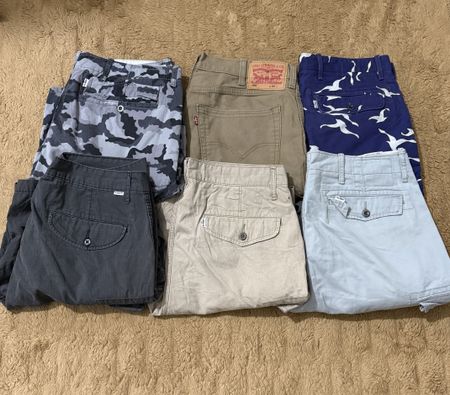 Levi’s Cargo Shorts