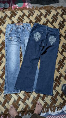 Y2K verzierte Jeans