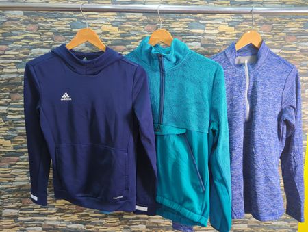 AV-1627 Adidas Sweatshirts & Hoodies