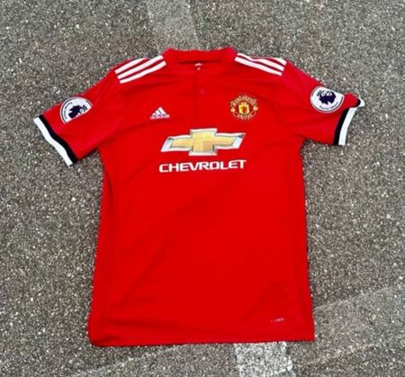 Åuthentic Football club Jersey's