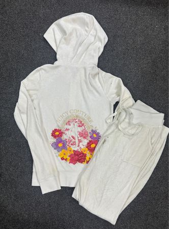 SD381 - Juicy Couture Ladies Pairs - 30 Pieces