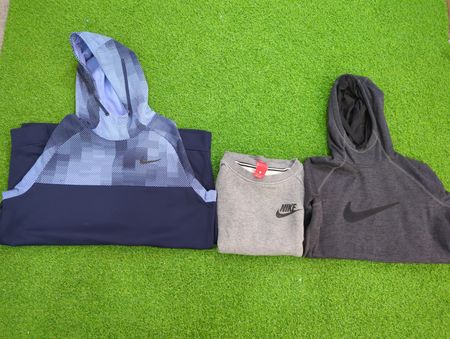 AV-1649  Nike Sweatshirts & Hoodies
