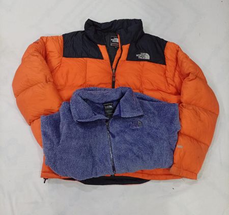 CR8084 Vintage The North Face Bundle