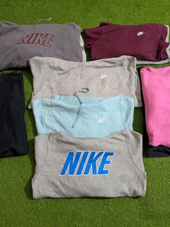 Nike sweatshirt hoodie