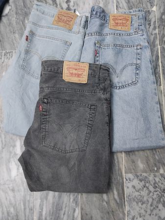 Levis jeans