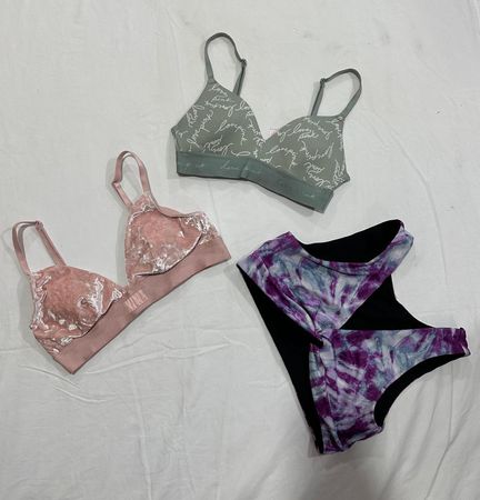 Victoria secrets Pink Sports Bra B#049