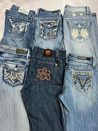 R516 Ladies Y2k Embellished & Embroidered Flared Jeans