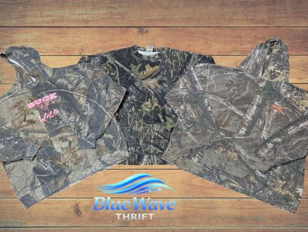 Unbranded real tree sweatshirt