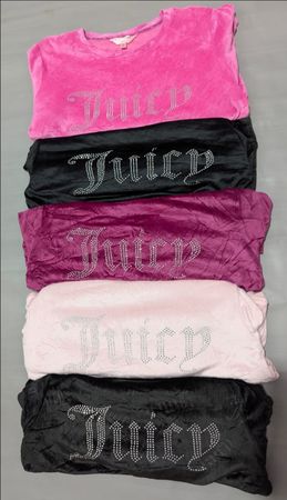 Juicy couture velvet top's
