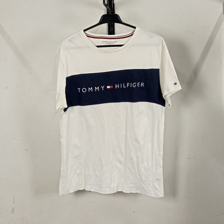 TOMMY HILFIGER POLO SHIRTS & CREW NECK T-SHIRT - BUNDLE 51