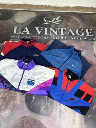 Wind breakers branded vintage Nike