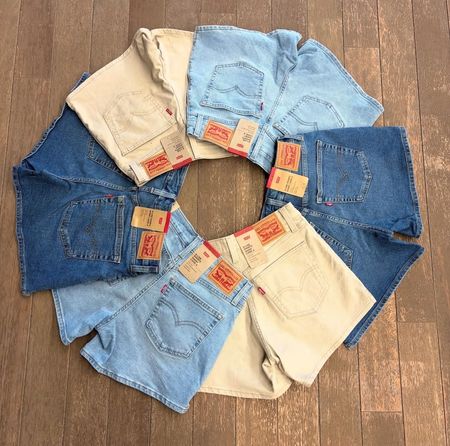 Levi's Shorts