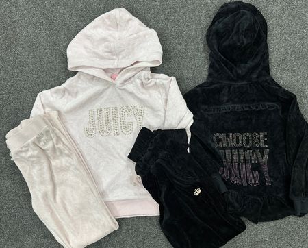 SD393 - Juicy Couture Sets - 30 Pieces