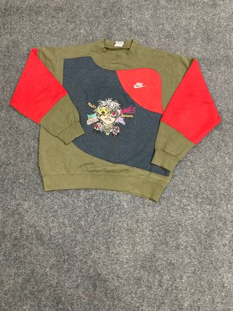 Nike Funky Sweatshirt Upcycle