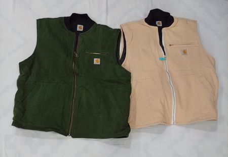CR8160 Upcycled Carhartt Vest Jackets