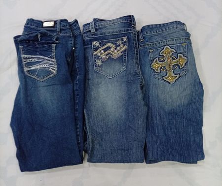 CR8198 Y2K Flare Jeans