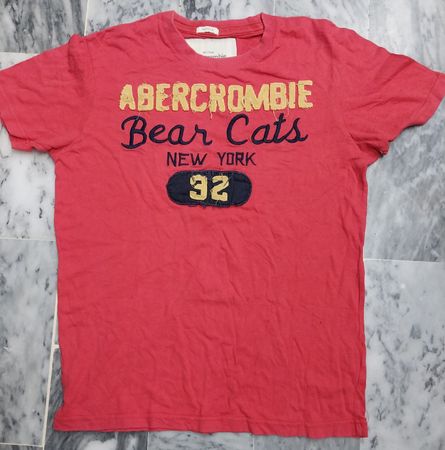 Abercrombie & Fitch T-shirt