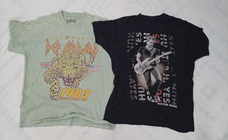 CR8210 Vintage Music T-Shirts