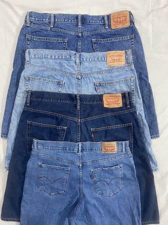 Levis Men’s Shorts (286)
