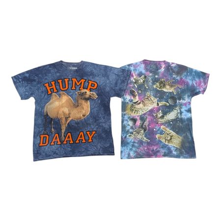 Mountain Animal Graphic Print Tshirts