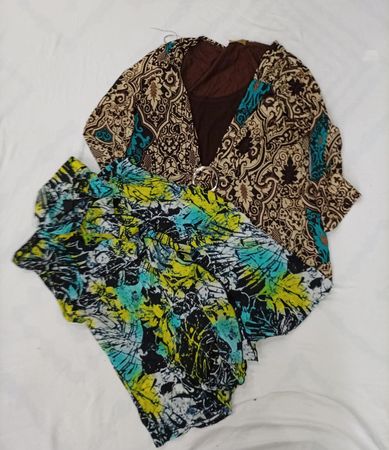 CR8245 Y2K Tops