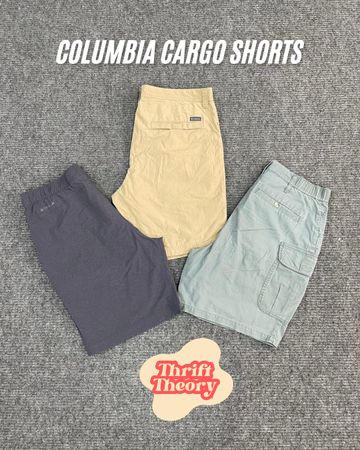 Columbia Cargo Shorts - (07/05)