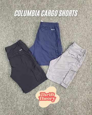 Columbia Cargo Shorts - (07/05)