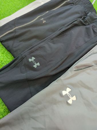 AV-1695 Under Armour Track Pants & Trousers