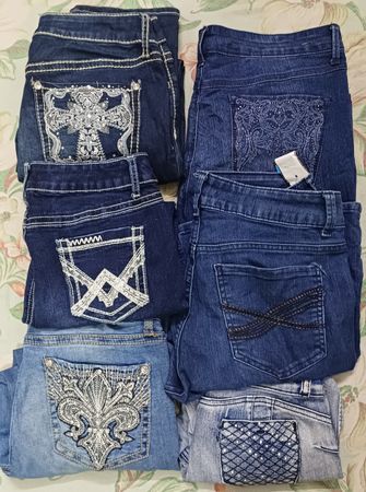 Y2K Ladies Embellished and Embroidered Capri
