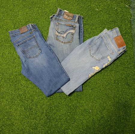 Vintage lucky brand jeans — luxury thrift find ✨