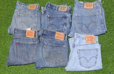 LEVI'S JEANS AND OTHER BRAND (MRA006)
